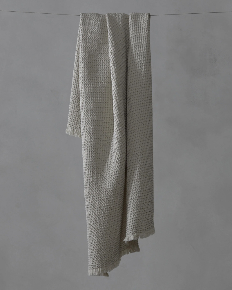 Ninnho towels on sale